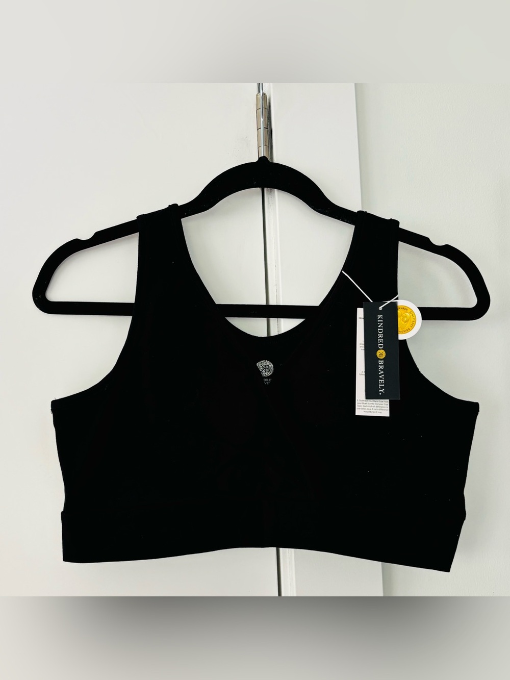 NWT Kindred bravely postpartum nursing sports bra size large in black